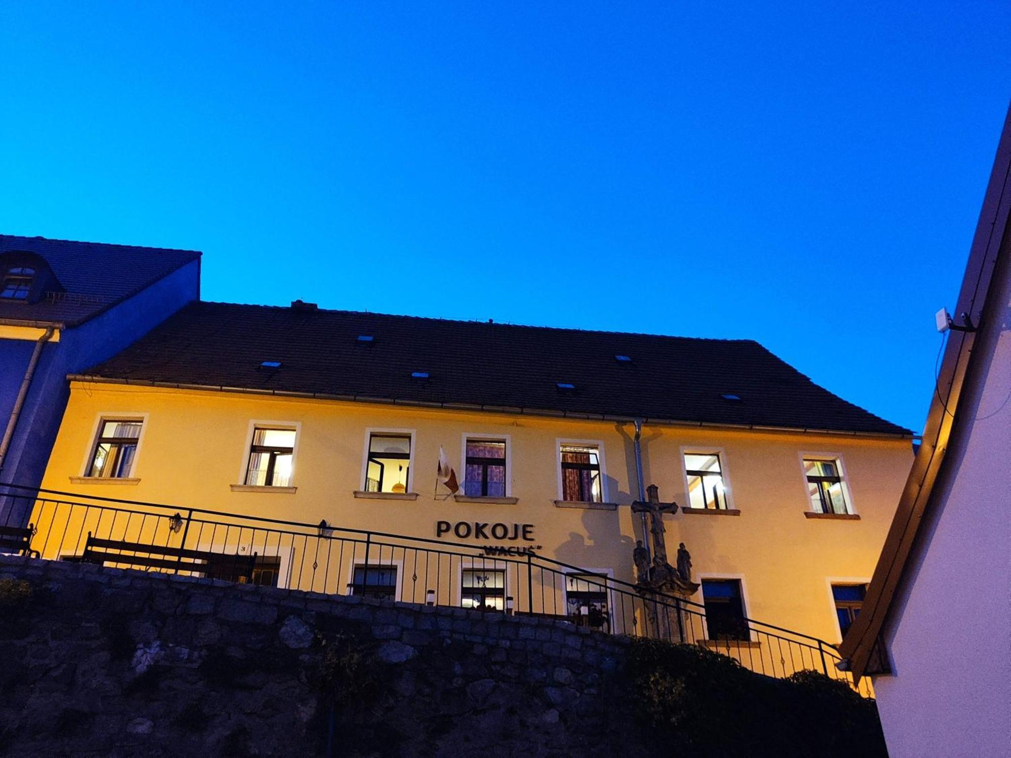 Apartamenty I Pokoje Goscinne "Wacus" Srebrna Góra Extérieur photo